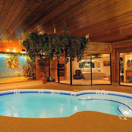 Sybaris Pool Suites - Indianapolis Værelse billede